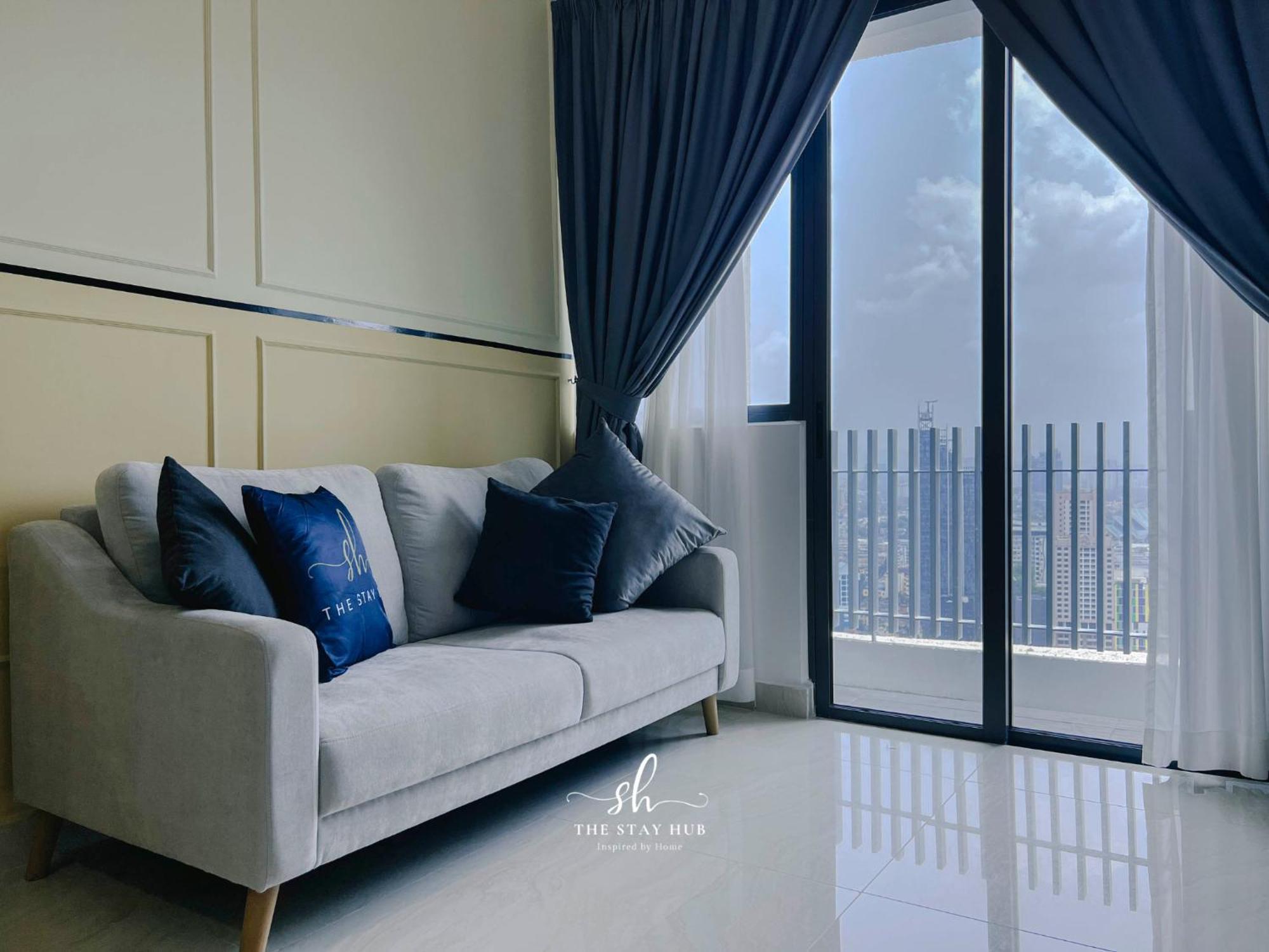 クアラルンプールThe Luxe Klcc View Sky Poolアパートメント エクステリア 写真