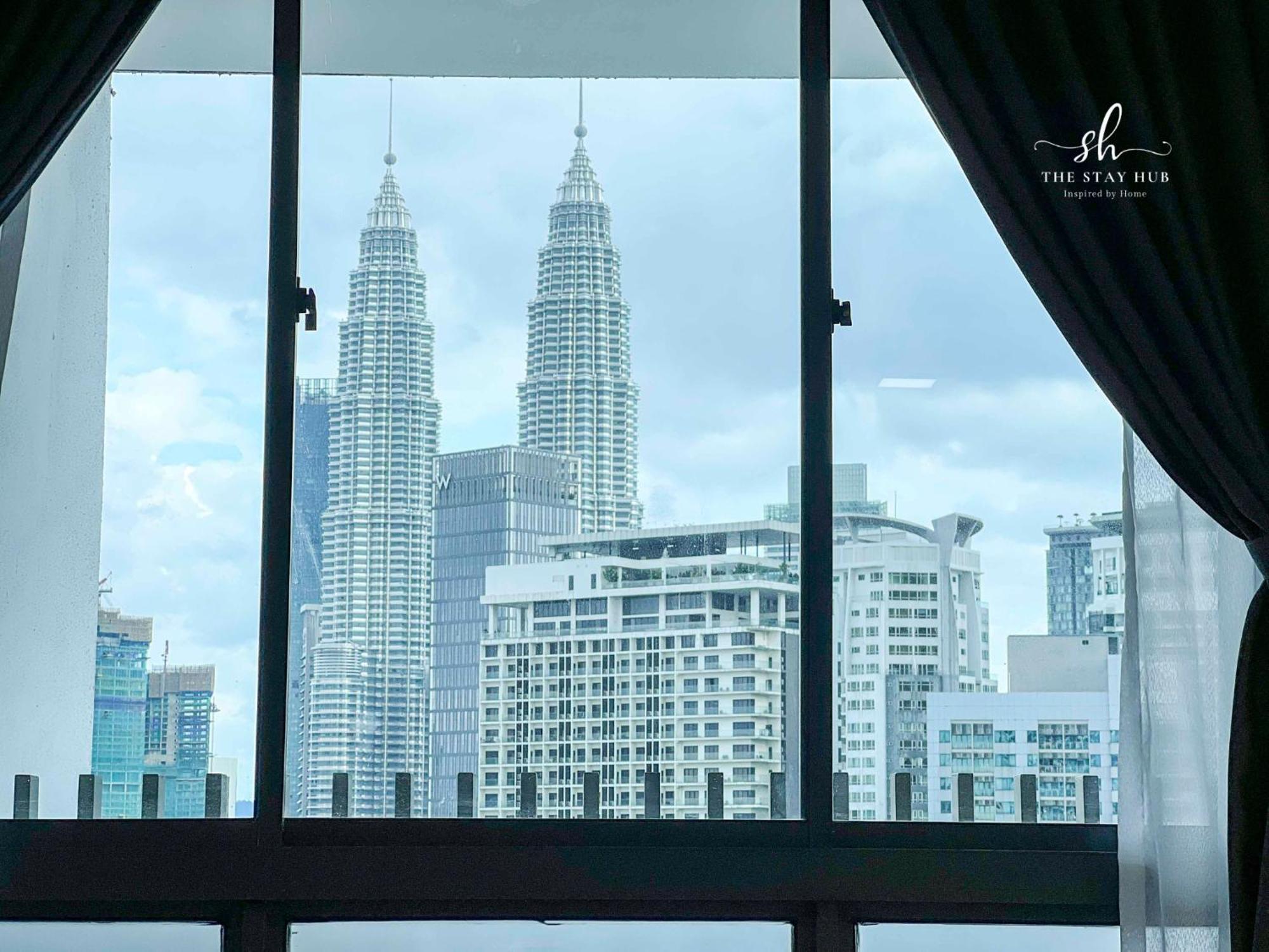 クアラルンプールThe Luxe Klcc View Sky Poolアパートメント エクステリア 写真